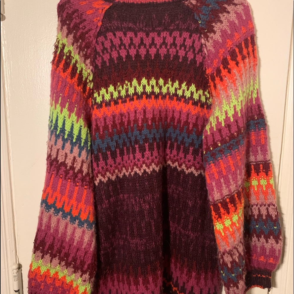 Sweater - Picture 3 of 3
